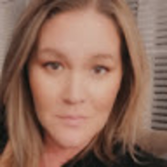 Meet your Posher, Shannon - Picture 1 of 1